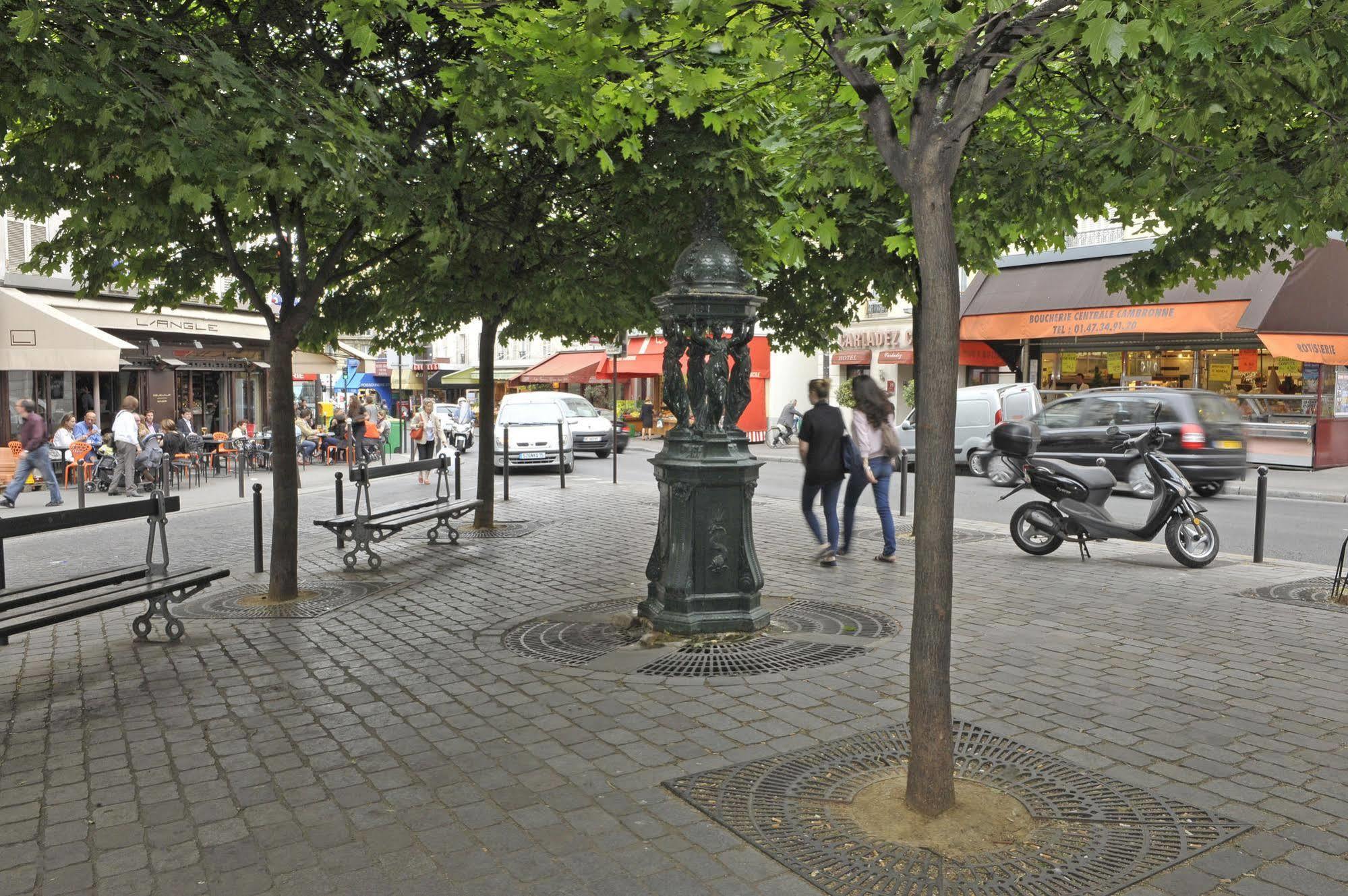 Hotel Carladez Cambronne Paris Exterior foto